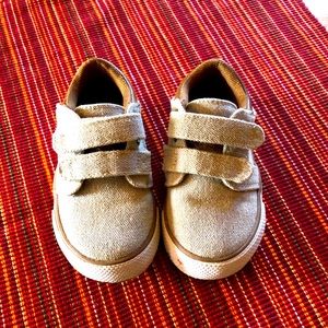 Toddler boys tan sneakers
